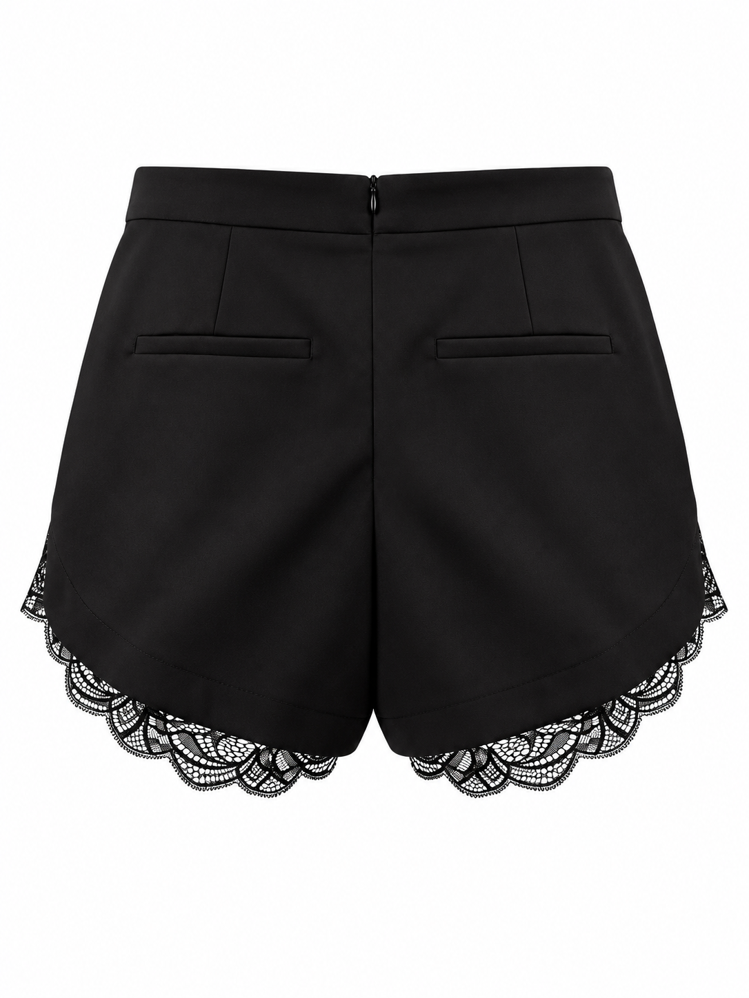 Naya Shorts In Black
